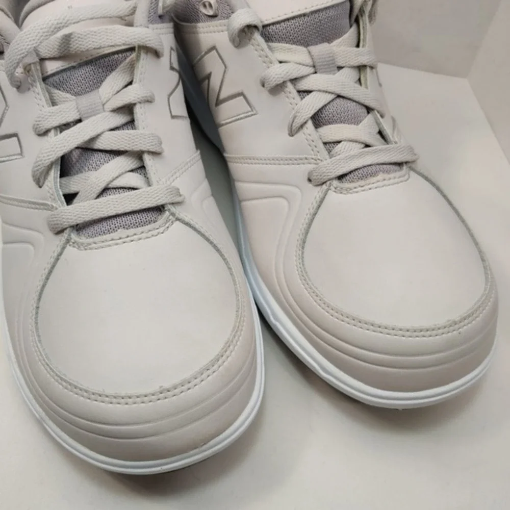 NEW BALANCE 813 White Leather Sneaker Women Sz‎ 12.5 Walking Shoes Comfy ROLLBAR